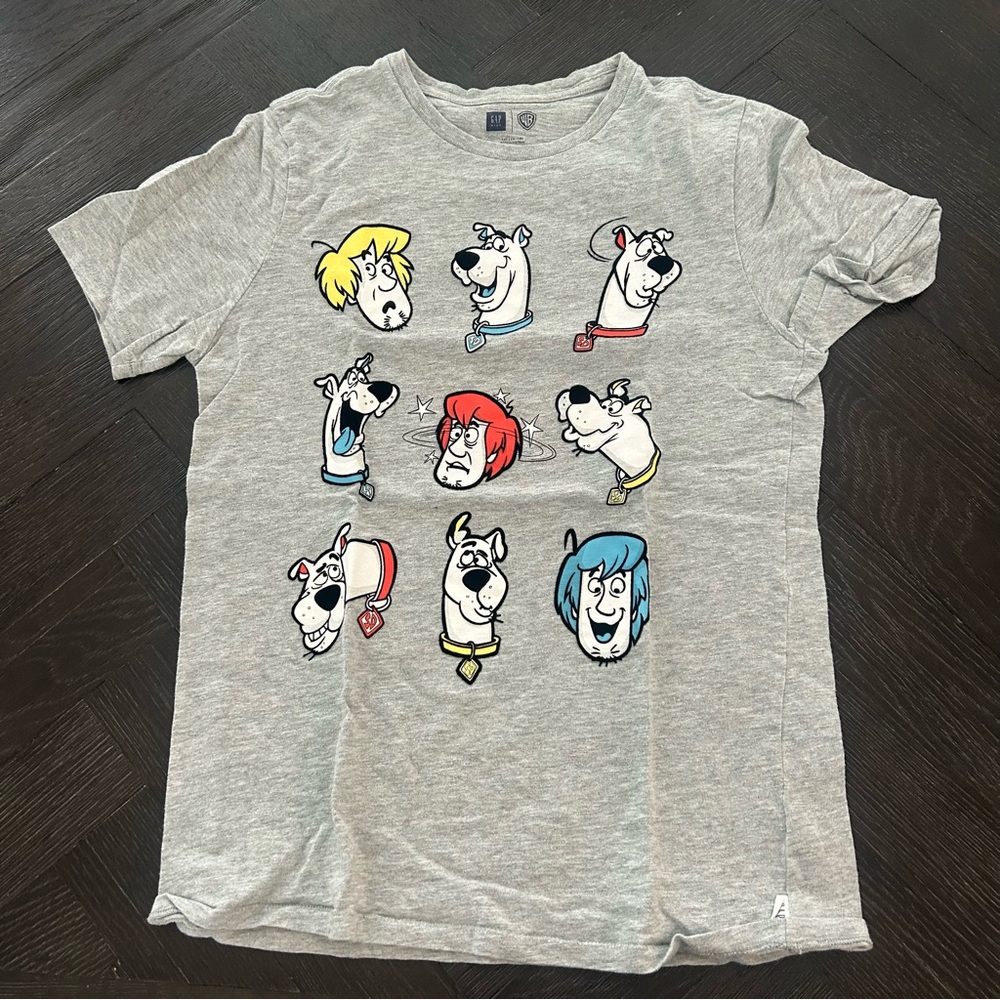 GAP Gray Tee with Colorful Dog Faces